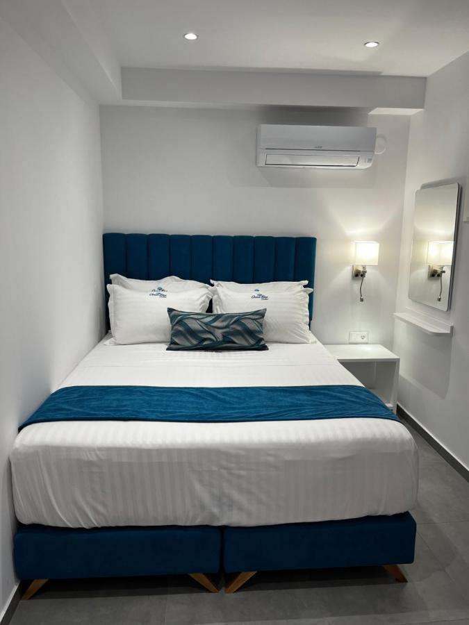 Ocean Blue Suites Ierissós Ngoại thất bức ảnh