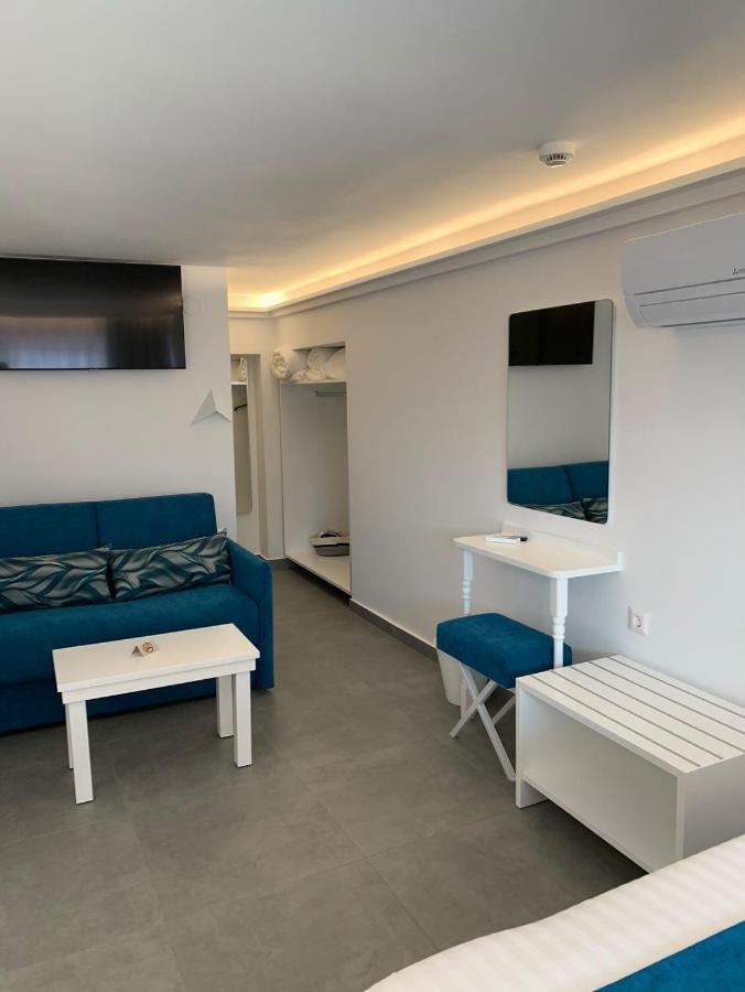 Ocean Blue Suites Ierissós Ngoại thất bức ảnh