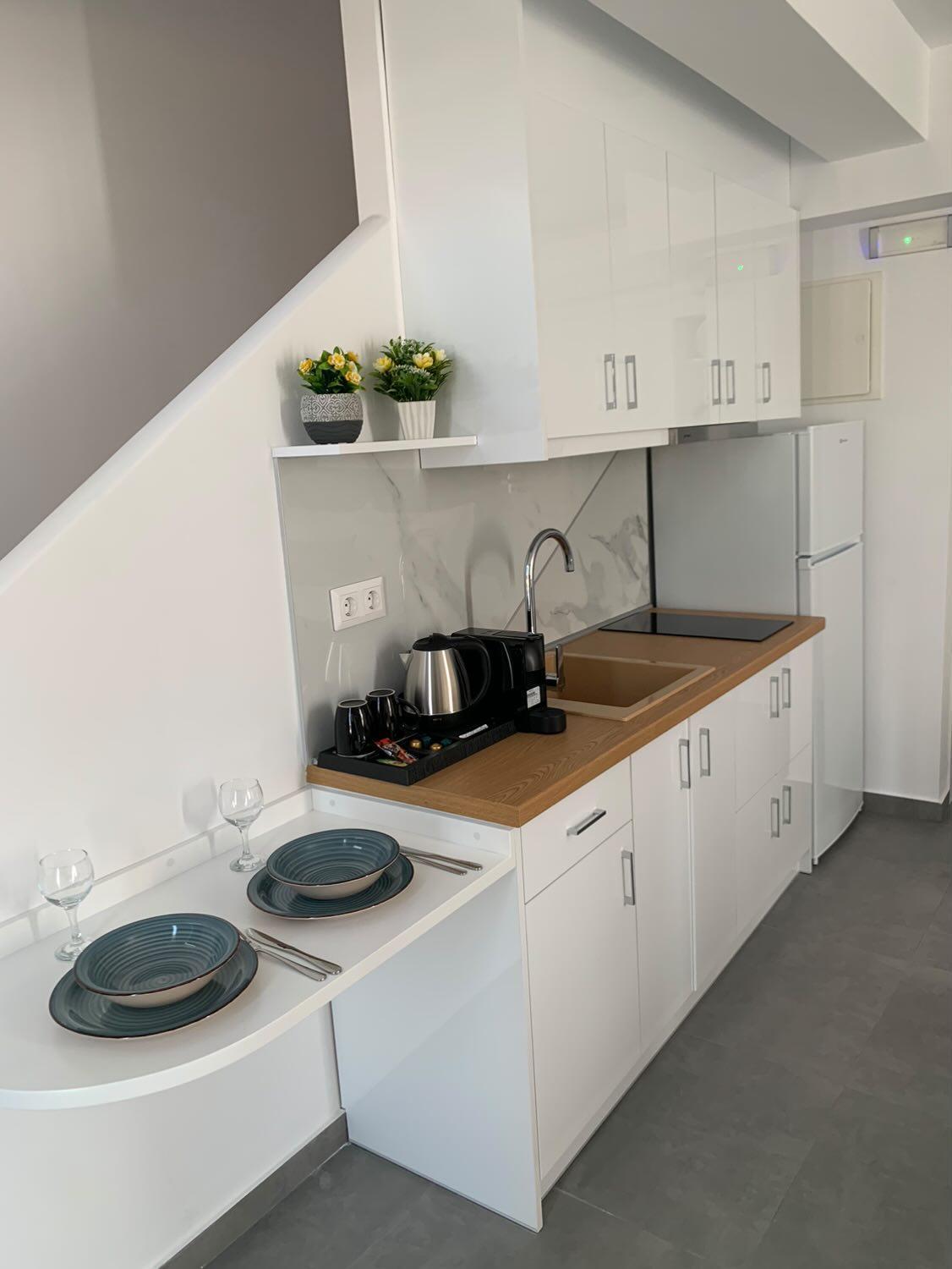Ocean Blue Suites Ierissós Ngoại thất bức ảnh