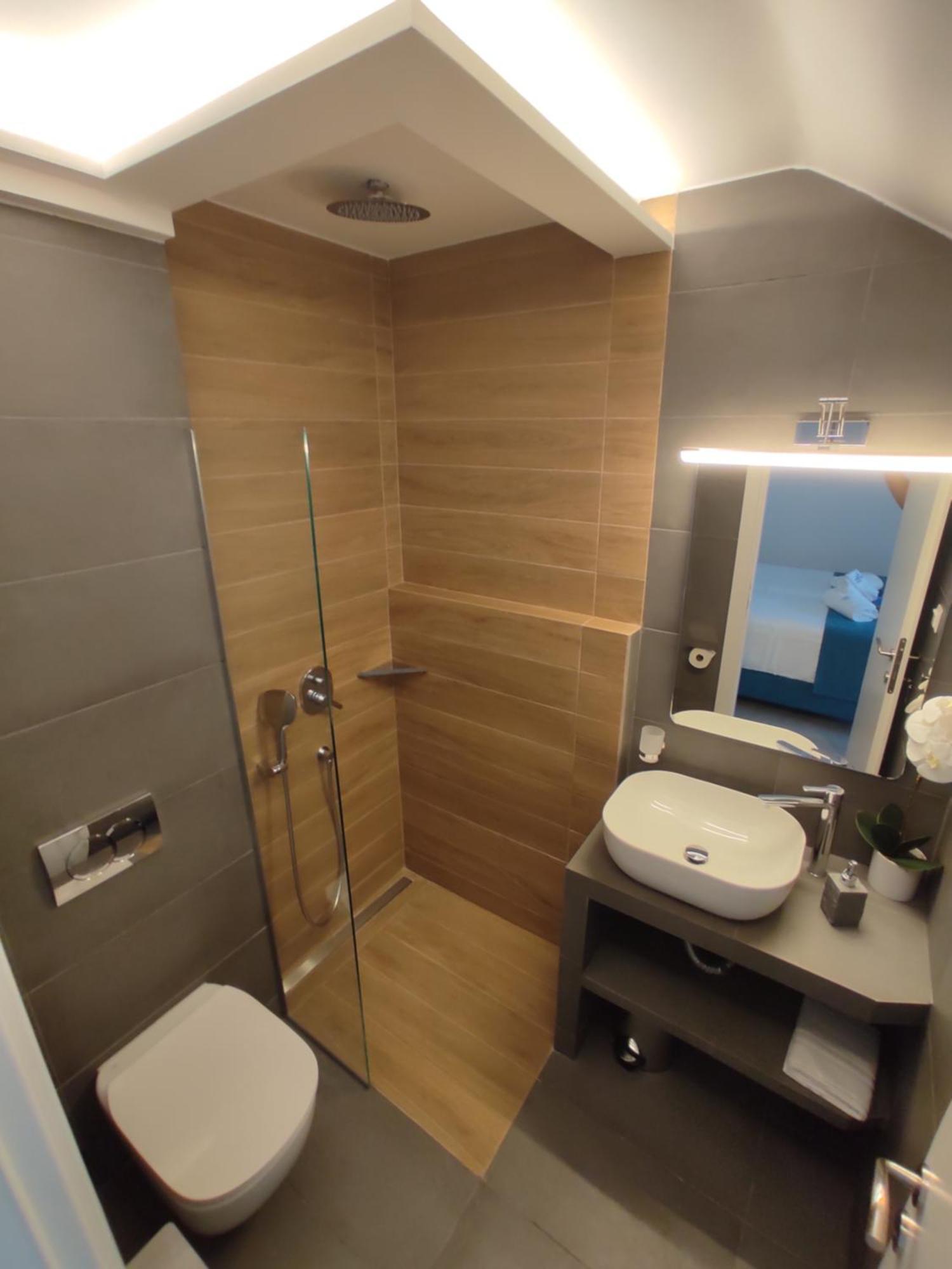 Ocean Blue Suites Ierissós Phòng bức ảnh